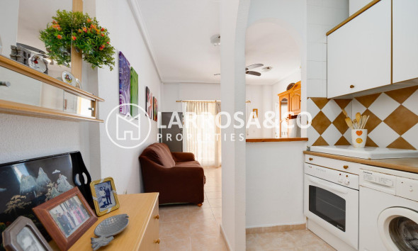Resale - Bungalow - Torrevieja - Playa de los Naufragos