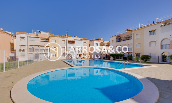 Resale - Bungalow - Torrevieja - Playa de los Naufragos