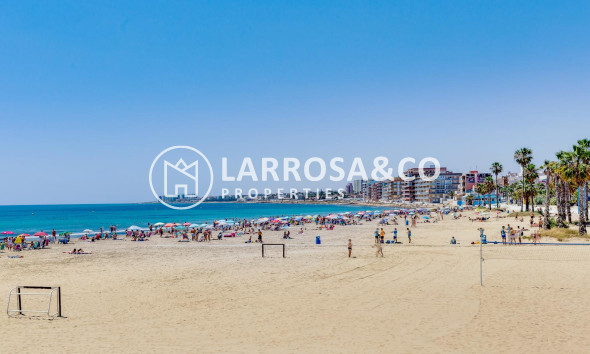 Resale - Bungalow - Torrevieja - Playa de los Naufragos