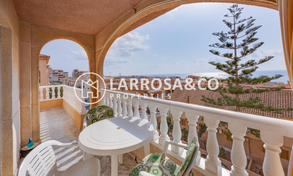 Resale - Apartment - Torrevieja - Torre del moro