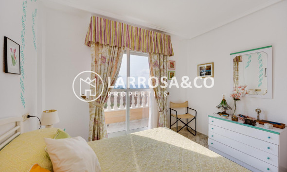 Resale - Apartment - Torrevieja - Torre del moro