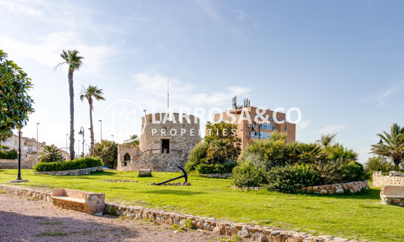 Resale - Apartment - Torrevieja - Torre del moro