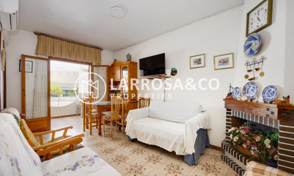 Resale - Bungalow - Torrevieja - Playa del Acequión