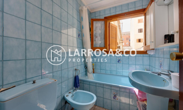Resale - Bungalow - Torrevieja - Playa del Acequión