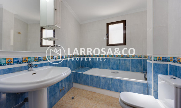 Herverkoop - Apartment - San Miguel de Salinas