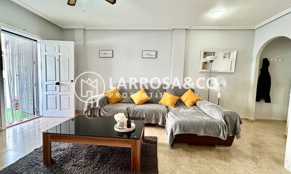 Resale - Semi-detached house - La Zenia - Costa Blanca