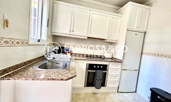 Resale - Semi-detached house - La Zenia - Costa Blanca