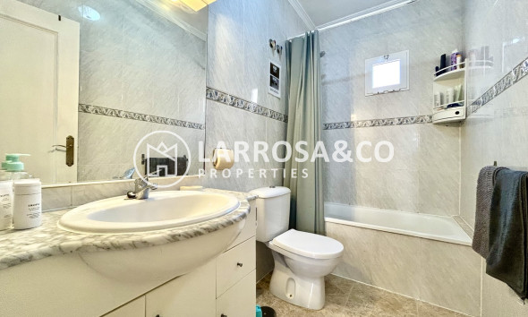 Resale - Semi-detached house - La Zenia - Costa Blanca