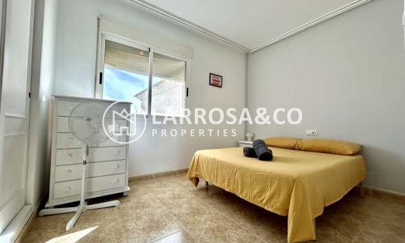 Resale - Semi-detached house - La Zenia - Costa Blanca