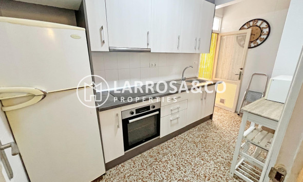 Resale - Apartment - Guardamar del Segura - Centro