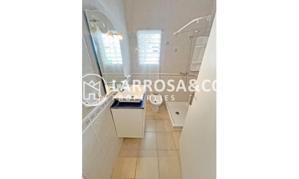Resale - Apartment - Guardamar del Segura - Centro
