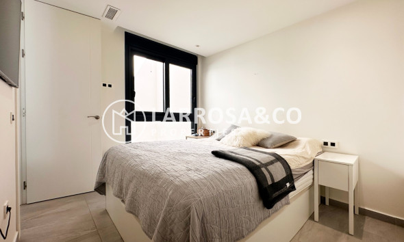Resale - Detached House/Villa - San Miguel de Salinas - Inland