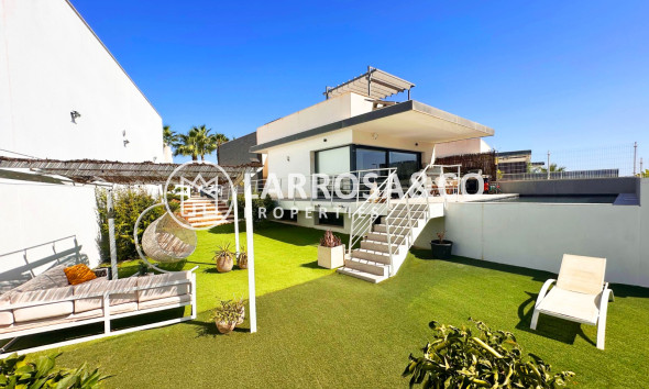 Resale - Detached House/Villa - San Miguel de Salinas - Inland