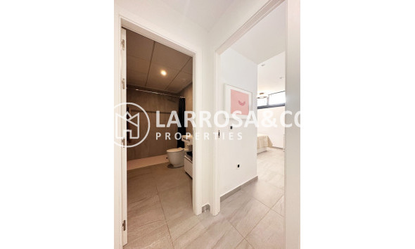 Resale - Detached House/Villa - San Miguel de Salinas - Inland