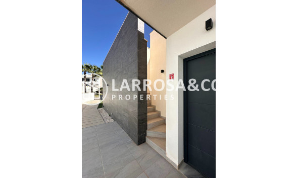 Resale - Detached House/Villa - San Miguel de Salinas - Inland