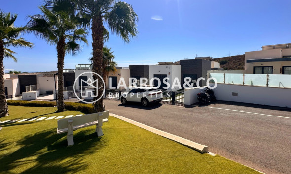 Resale - Detached House/Villa - San Miguel de Salinas - Inland