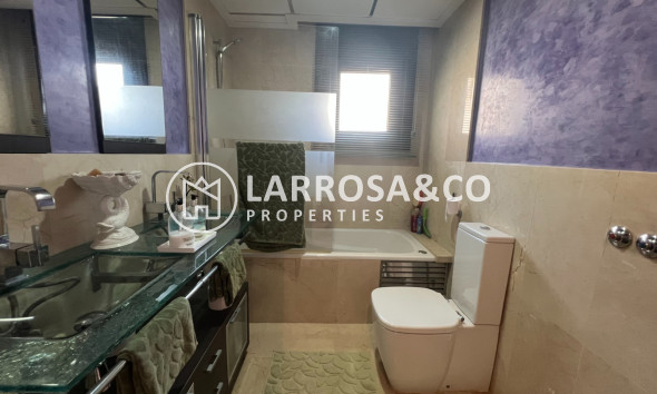Resale - Apartment - Guardamar del Segura - Los Secanos