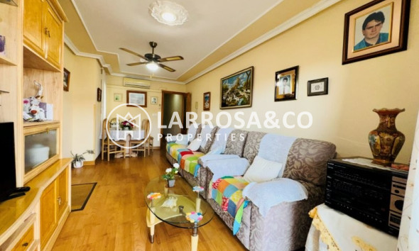 Resale - Apartment - La Mata - Costa Blanca