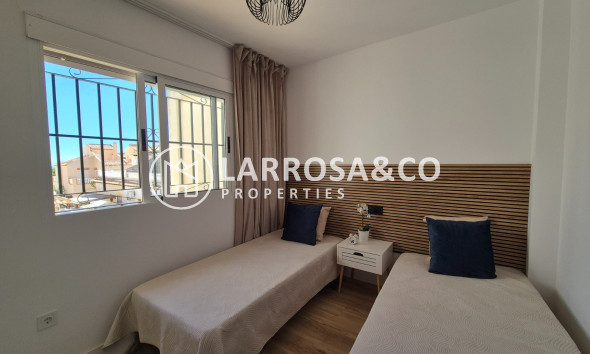 Resale - Semi-detached house - Alicante - Costa Blanca