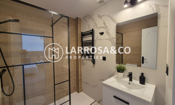 Resale - Semi-detached house - Alicante - Costa Blanca