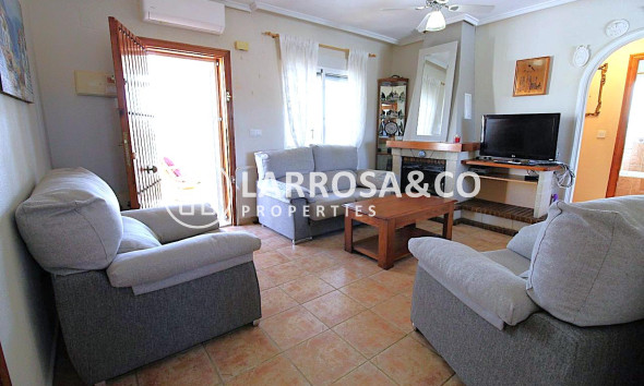 Resale - Detached House/Villa - San Miguel de Salinas - Inland