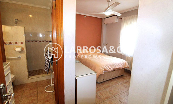 Resale - Detached House/Villa - San Miguel de Salinas - Inland