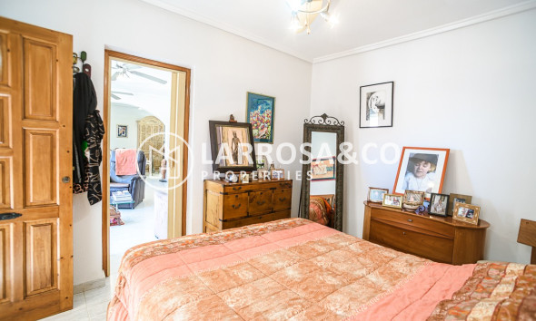 Resale - Apartment - Alicante - Costa Blanca