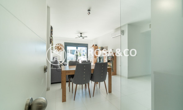 Reventa - Apartamento - San Miguel de Salinas - Inland