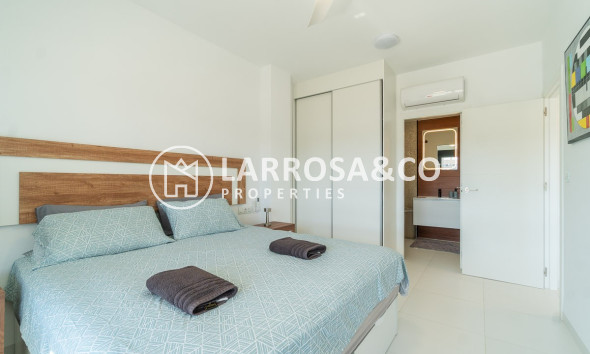 Reventa - Apartamento - San Miguel de Salinas - Inland