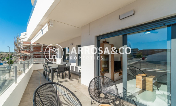 Reventa - Apartamento - San Miguel de Salinas - Inland