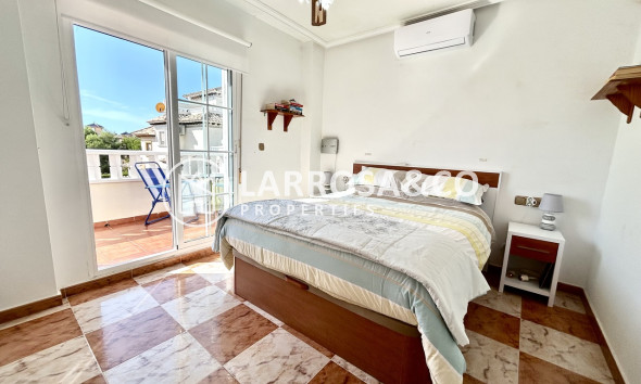 Resale - Semi-detached house - Cabo Roig - Costa blanca