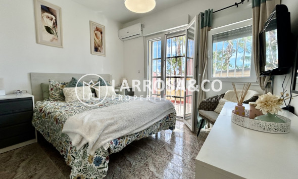Resale - Semi-detached house - Cabo Roig - Costa blanca