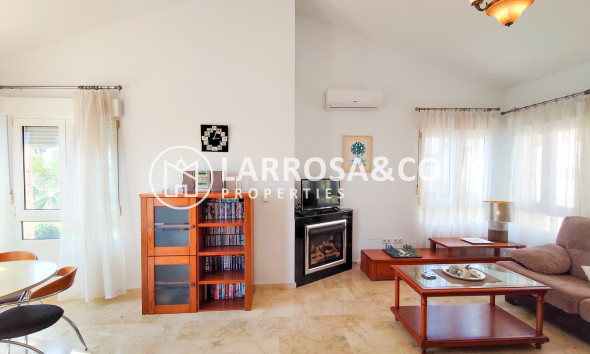 Resale - Detached House/Villa - Villamartin - Costa Blanca