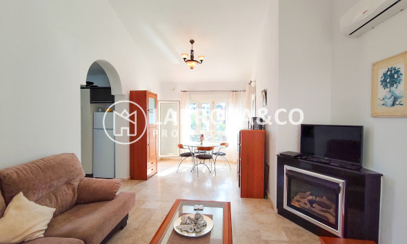 Resale - Detached House/Villa - Villamartin - Costa Blanca