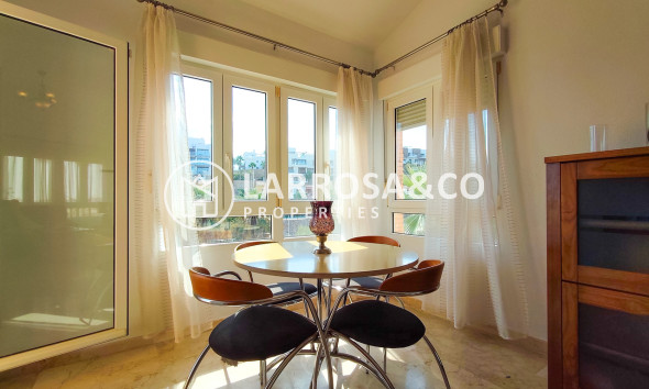 Resale - Detached House/Villa - Villamartin - Costa Blanca