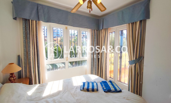 Resale - Detached House/Villa - Villamartin - Costa Blanca