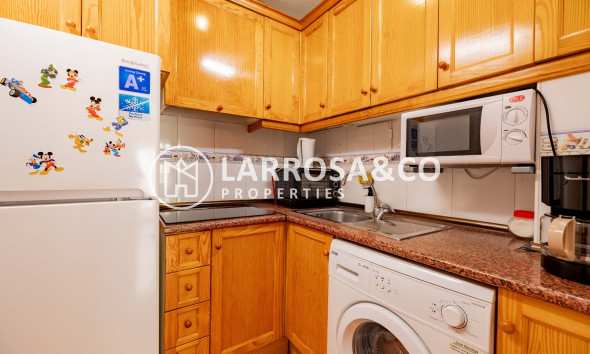 Resale - Apartament / Duplex - Torrevieja - Playa de los locos