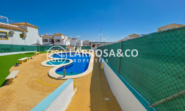 Herverkoop - Apartment - Vistabella Golf Entre Naranjos - Inland