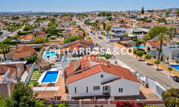 Reventa - Chalet - Ciudad Quesada - Costa Blanca