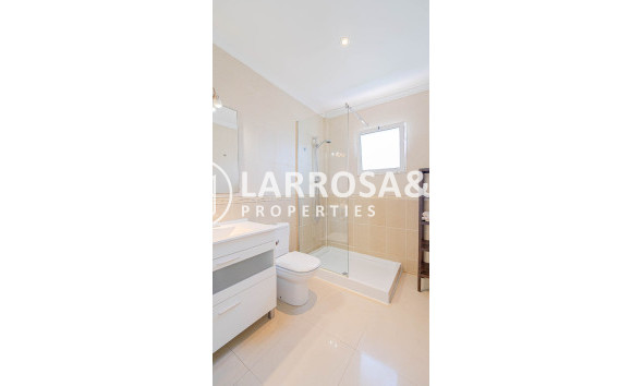 Reventa - Chalet - Alicante - El Campello