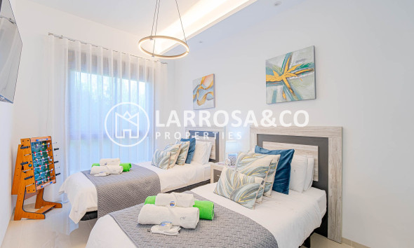 Reventa - Chalet - Ciudad Quesada - Doña Pena