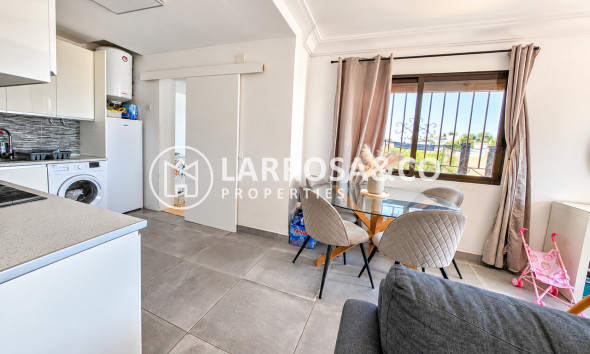 Resale - Detached House/Villa - Villamartin - Costa Blanca