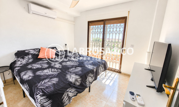 Resale - Detached House/Villa - Villamartin - Costa Blanca
