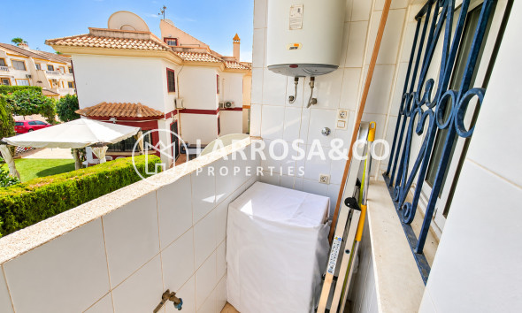 Resale - Apartment - Villamartin - Costa Blanca