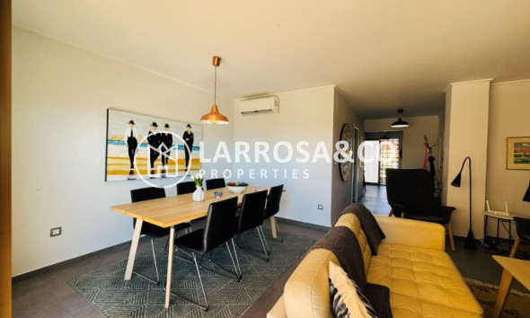 Resale - Apartment - La Mata - Costa Blanca