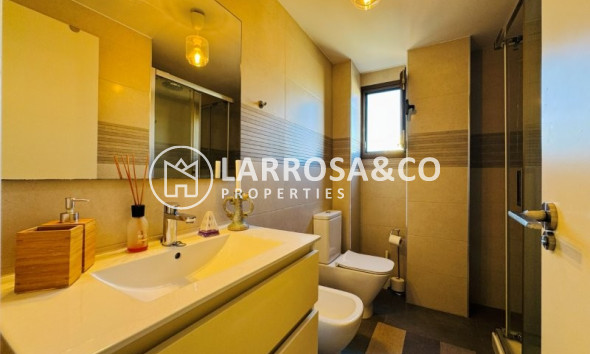 Resale - Apartment - La Mata - Costa Blanca