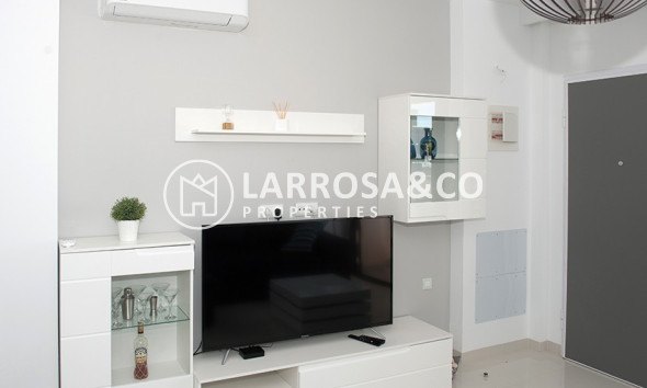 Resale - Apartment - Pilar de la Horadada - Mil Palmeras