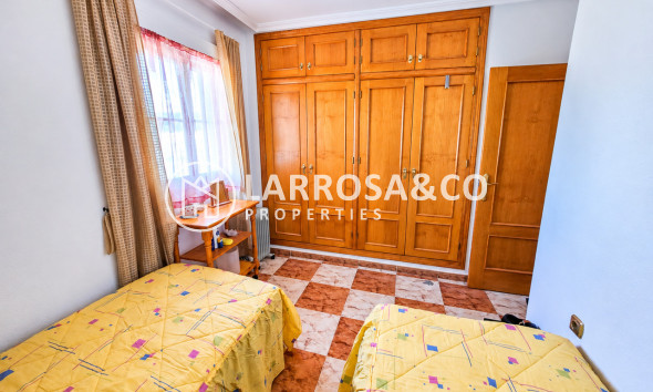 Resale - Apartment - Cabo Roig - Costa blanca