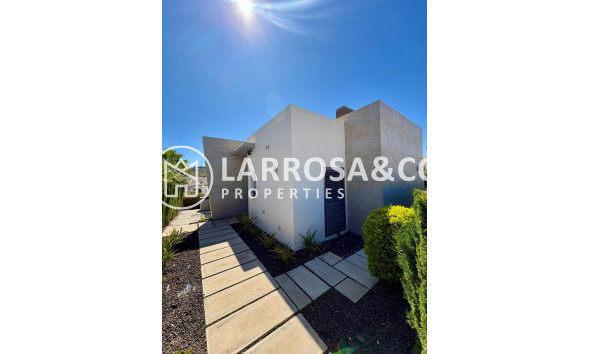Resale - Detached House/Villa - Benijofar - Costa Blanca