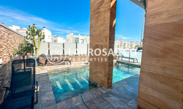 Resale - Detached House/Villa - Cabo Roig - Costa blanca